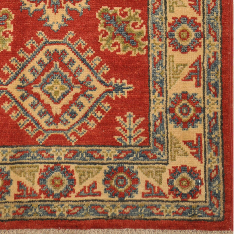 Tapis de zone en laine 2 pi x 3 po one-of-kind à la main noué la kazak rouille Sigolene