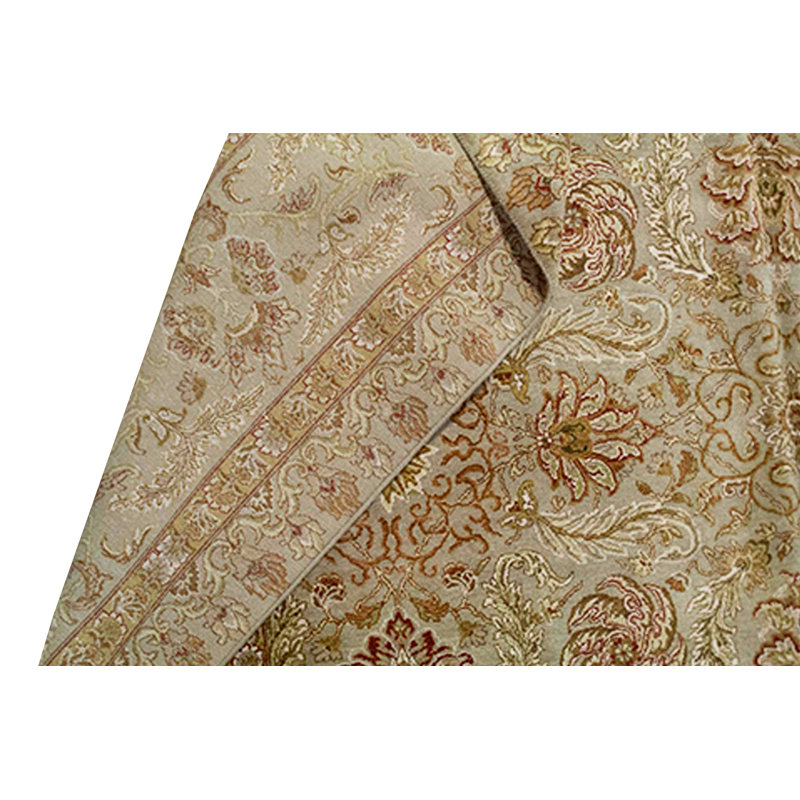 Wool Oriental Area Rug in Ivory