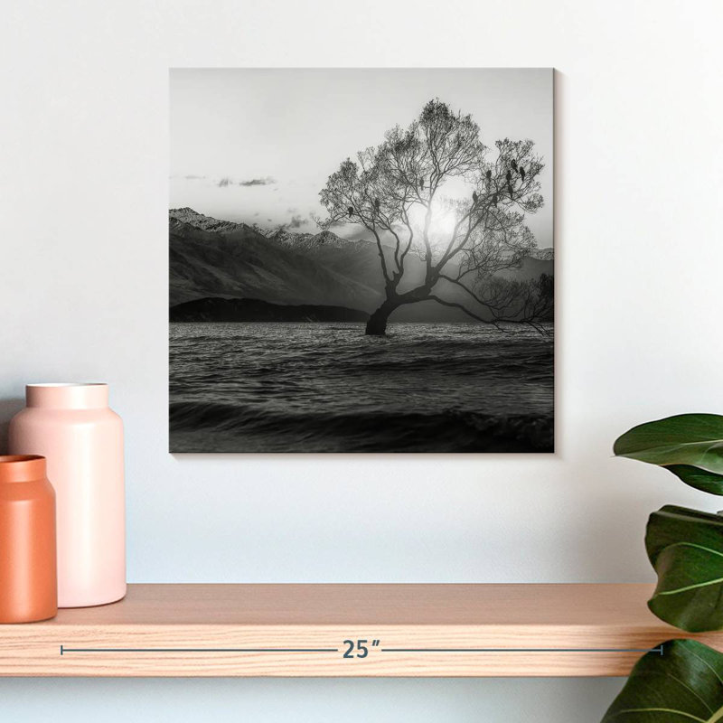 Nicci Lake Wanaka BW, 16" H x 16" W