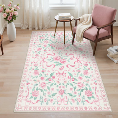 Tapis à rosettes et nœuds Atascadero, tapis pour enfant à motif floral français, lavable à la machine, laine artificielle inspirée - mousse à rebond élevé et envers antidérapant