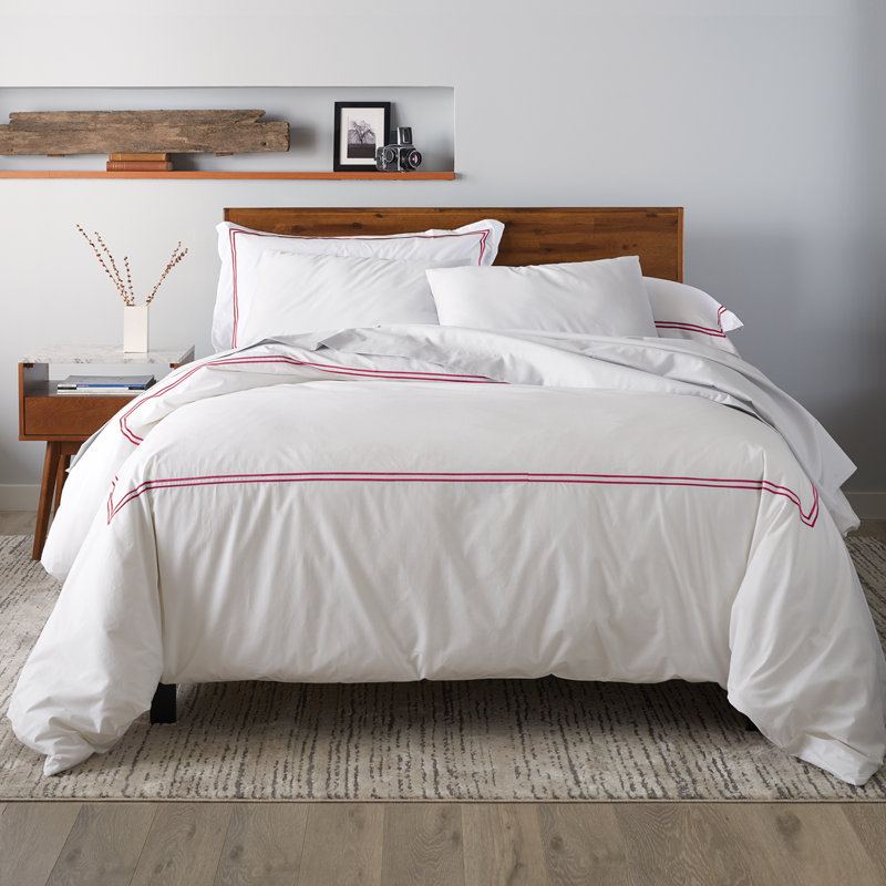 Ella Jayne Cotton Duvet Cover with Satin Satin Stitching 3-Piece Set, White with White Satin Stitching, Garnet Red