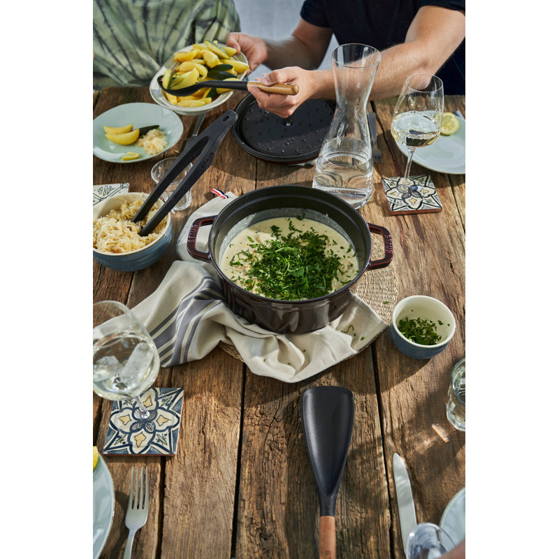 La Cocotte Cast Iron Round Cocotte, 4 quarts, Grenadine