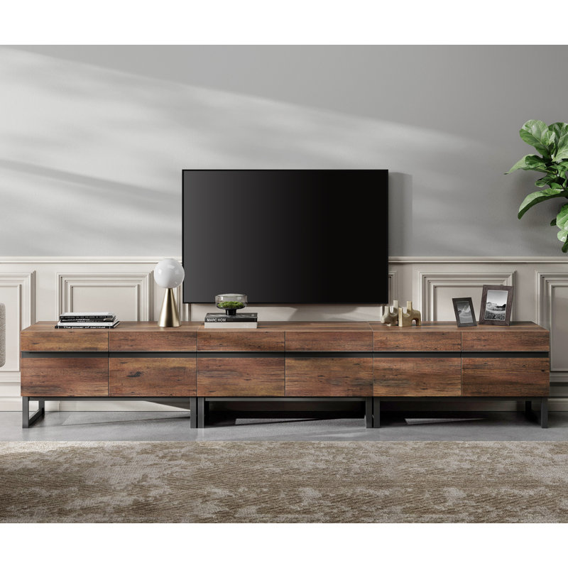 Meuble télé moderne avec armoires de rangement pour téléviseur de 110 po, console multimédia en bois avec pieds en métal pour le salon, brun