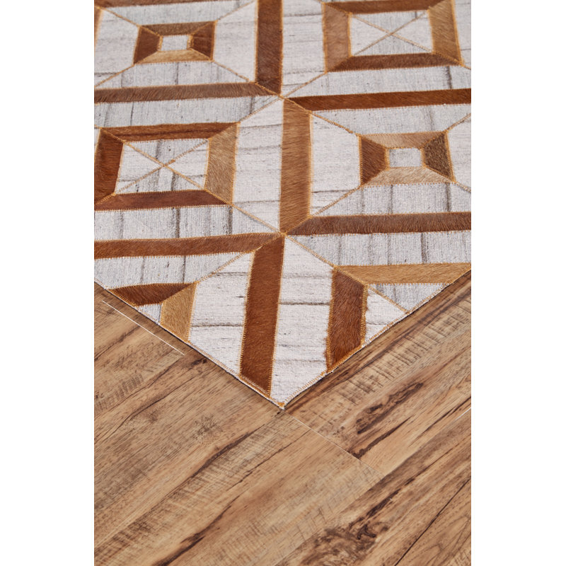Grossi Geometric Indoor Rug, Rectangle 5' x 8'