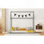 Lit simple en bois, gris