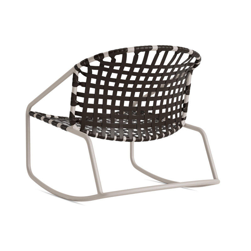 Kantan Outdoor Lounge Chair, Dove Smooth/Coffee