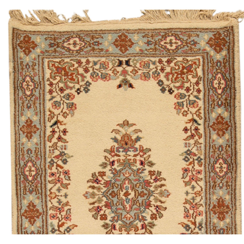 Tapis ivoire et bleu clair noué à la main de haute qualité
