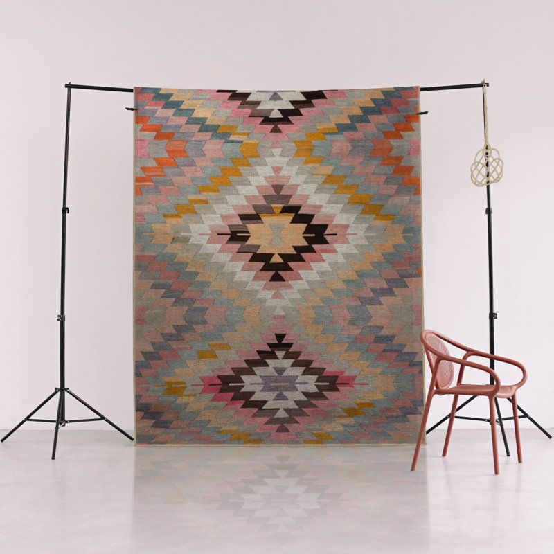 Tapis décoratif créatif moderne avec motif géométrique triangulaire multicolore, Tapis de couloir 2 pi 8 po x 6 pi 7 po
