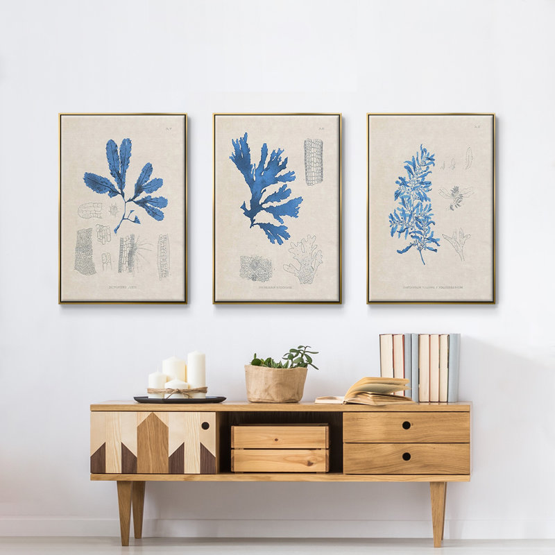 Algues bleu marine VI, Encadrement doré, H 27 po x l 54 po x P 2 po