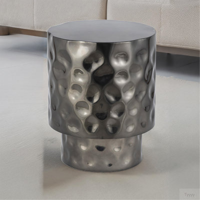 Table de bout en métal au fini nickel