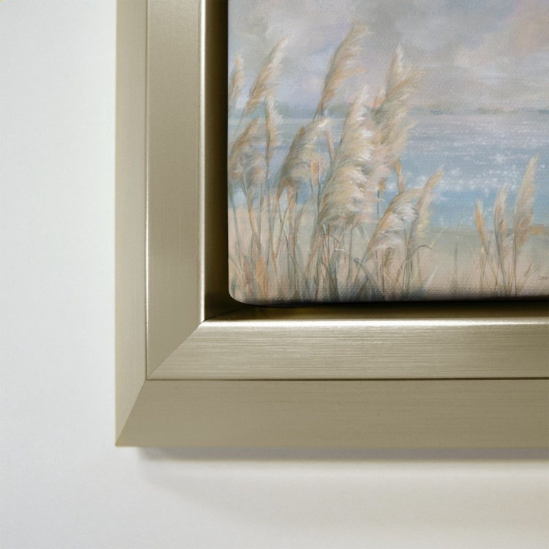 «Seaside Pampas Grass» par Danhui Nai - impression sur toile, H 34 po x l 34 po, Champagne