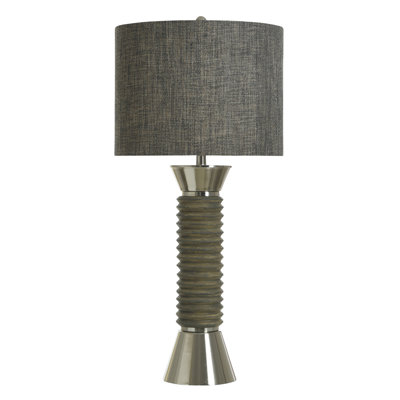 Norman Wyatt Home - Ridgeland - Lampe de table en poly - gris garnison avec acier argenté - abat-jour gris