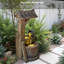 Fontaine en forme de tonneau en bois et de fer rétro avec lumières DEL - Ensemble d'eau à niveaux pour patio ou jardin
