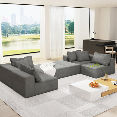 Canapé modulaire confortable en forme de L de 132 po avec rembourrage en mousse sans assemblage requis pour le salon.