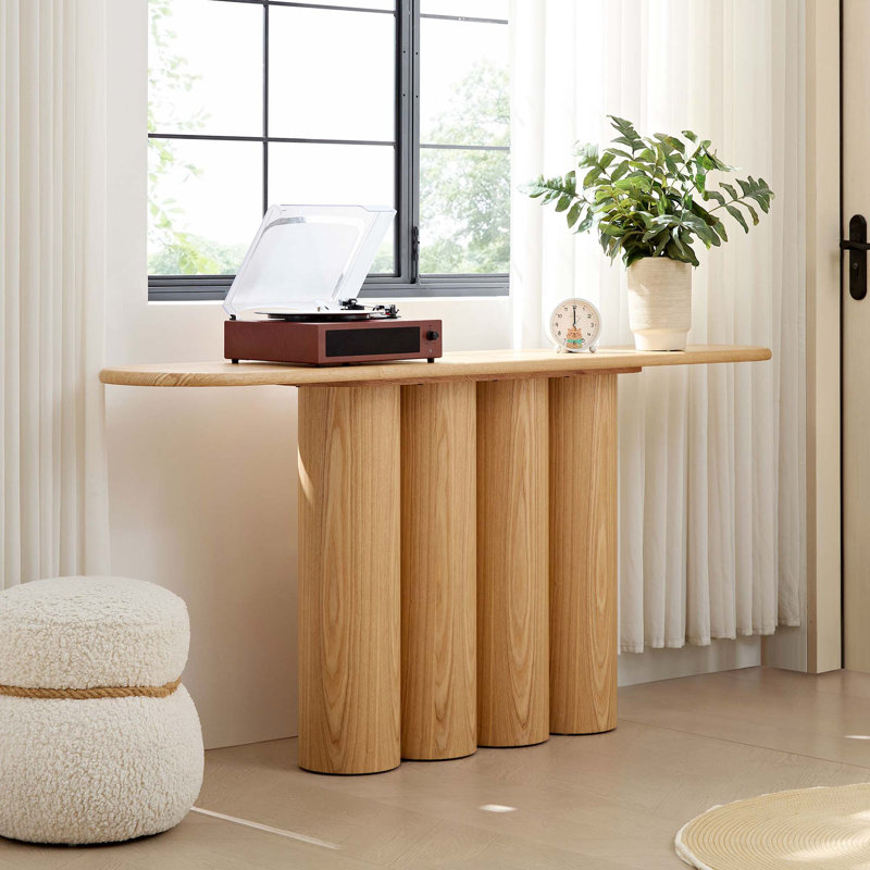 Console moderne avec des pieds cylindriques uniques, Naturel
