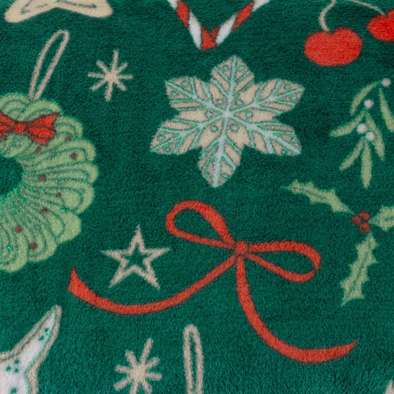  The Seasonal Aisle Festive Treats Throw