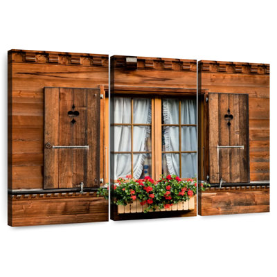 Lilie House Window