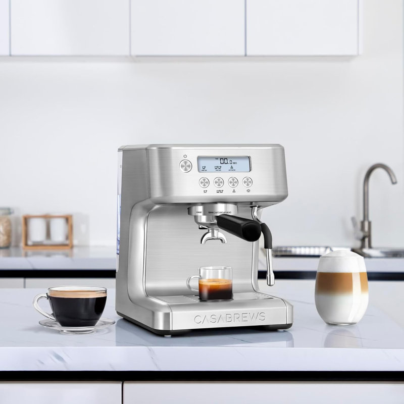 Machine à espresso à 20 barres avec affichage à cristaux liquides et puissant mousseur à lait CASABREWS