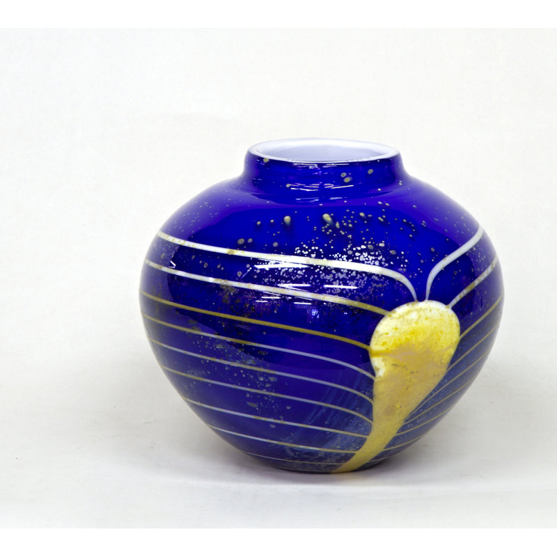 Vase de table en verre soufflé à la main Kirksey