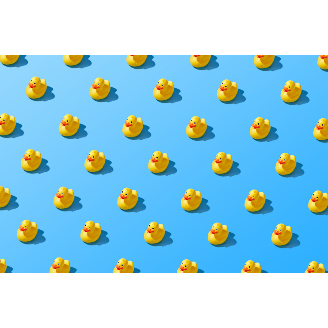 Rubber Duck Pattern von Nadotschiy - Kunstdrucke auf Leinwand