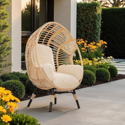 Méridienne d'extérieur moderne en PE avec coussin semi-fermé Modern PE