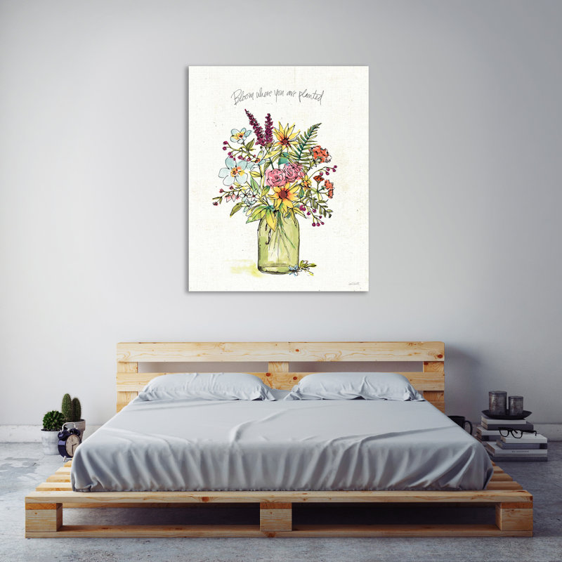 «Simply Petals III» par Anne Tavoletti, art mural sur toile, H 45 po x l 36 po x P 1,5 po