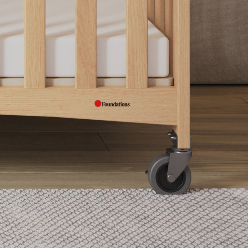 Full Size Travel Sleeper Wood Folding Crib