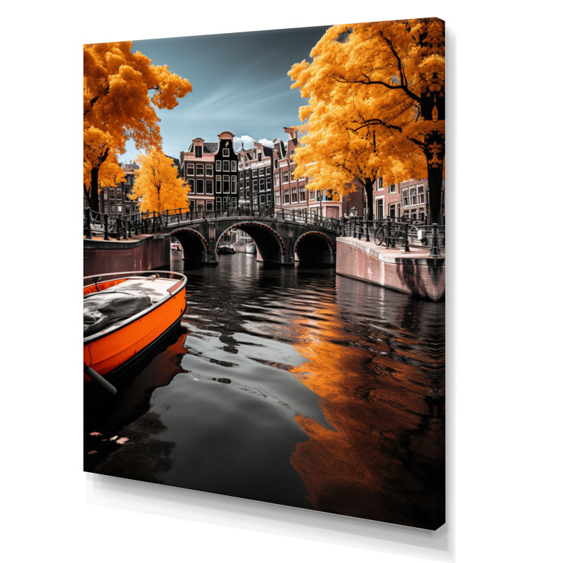 «Isoa Amsterdam Beautiful Cityscape II», reproduction sur toile, H 40 po x l 30 po x P 1,5 po, Toile tendue