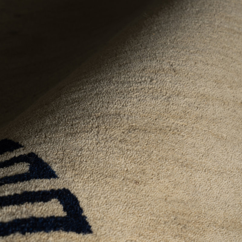 Tapis en laine Renata Fleuron, Rectangle 7 pi 6 po x 9 pi 6 po