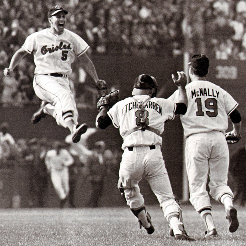 Brooks Robinson, H 20 po x l 20 po