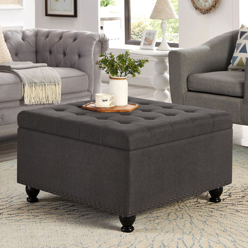 Grand carré avec rangement et capitonnage à boutons, capitonnage gris foncé spacieux et élégant, Gris foncé
