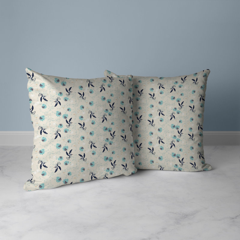 Coussin réversible Songbird Flora Parade, H 18 po x l 18 po, Beige / bleu sarcelle / indigo