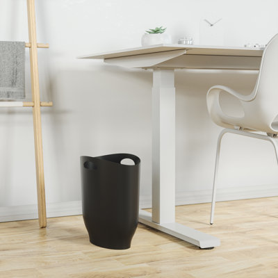 Plastic Open Waste Basket - 2.4 Gallons