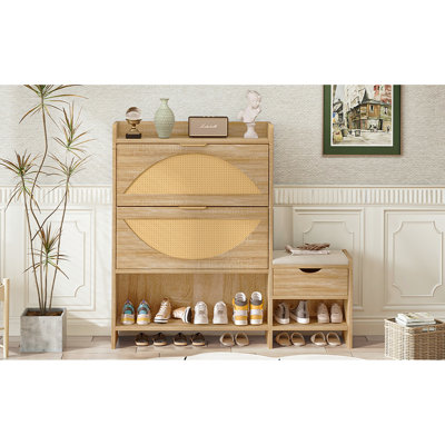 Range-chaussures brun avec portes. Tiroirs rabattables, espace de rangement. Pour le salon et l'armoire de couloir. Rangement réglable. Banc confortable pour chambre à coucher