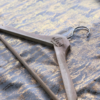 Non-Slip Standard Hanger for Dress/Shirt/Sweater