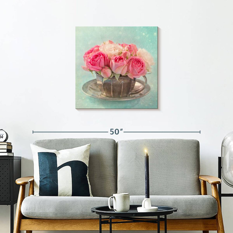 Bouquet de tasses à thé Harnek Roses, H 24 po x l 24 po