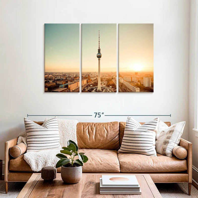 Fernsehturm Berlin, 36" H x 57" W