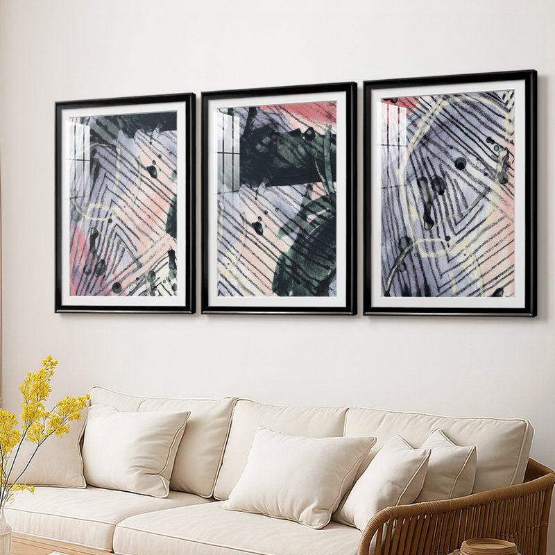 Angled Spaces IV - Impression encadrée sur mesure de qualité supérieure mate - 3 pièces, H 21 po x l 30 po