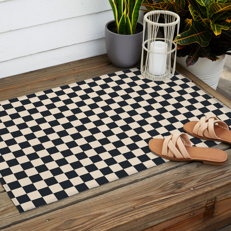 Checkered Indoor Rug, Rectangle 2' x 3'