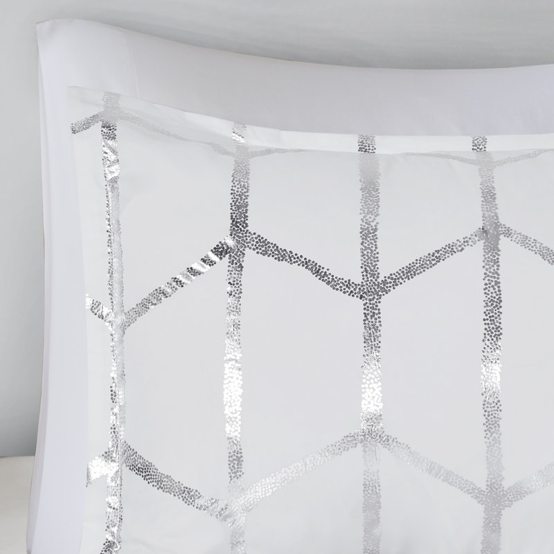 Twin White and Silver Microfiber Bedspread Set