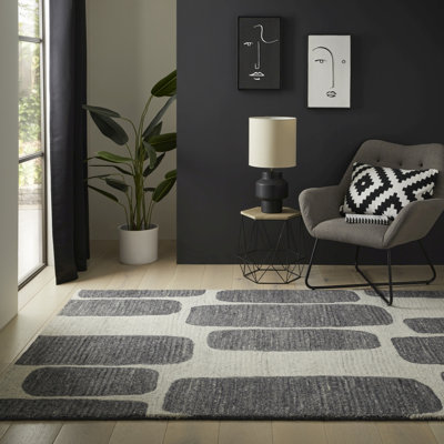 Hallberg Solid Colour Hand Woven Area Rug