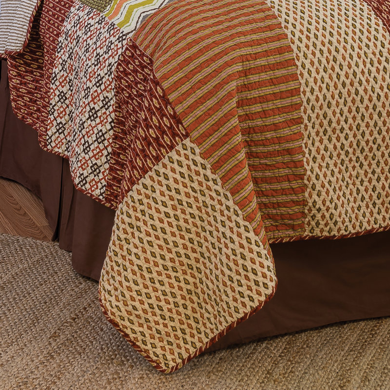 Gillen Cotton Patchwork Quilt, Twin Quilt + 1 Sham