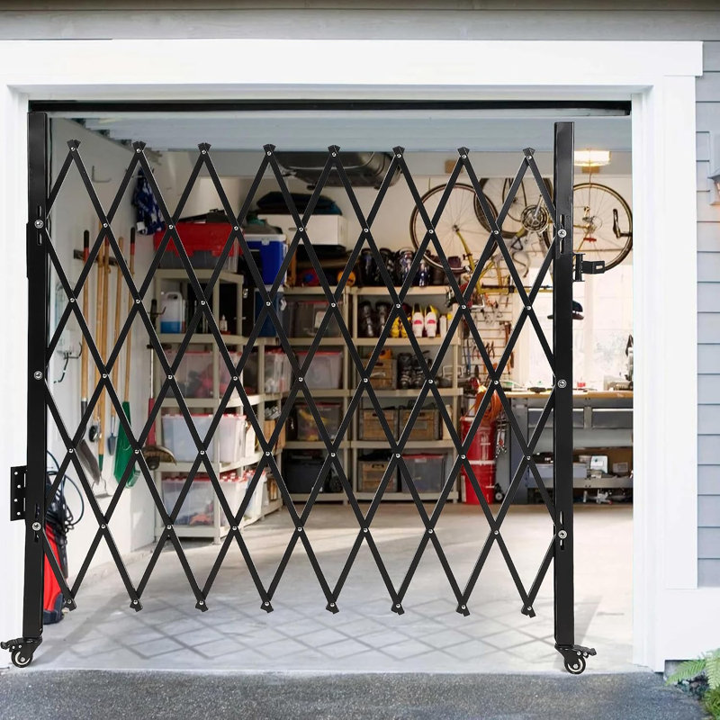 Expandable Metal Barricade Gate Alloy Fence Portable Safety Barrier with Casters Retractable Driveway Gates 360°Rolling Barricade Gate Mobile Barricade Safety Barrier