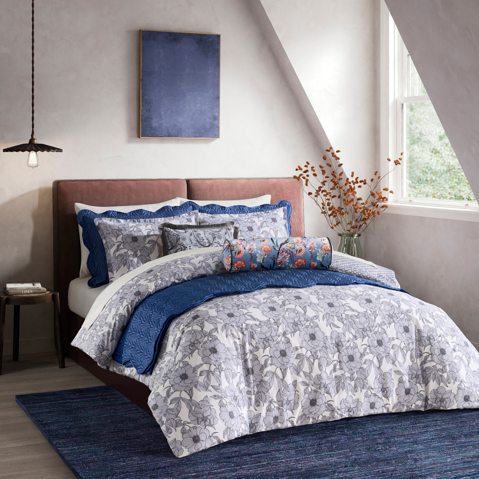 Mood Floral Comforter Set, King Comforter + 2 Shams, Blue/White