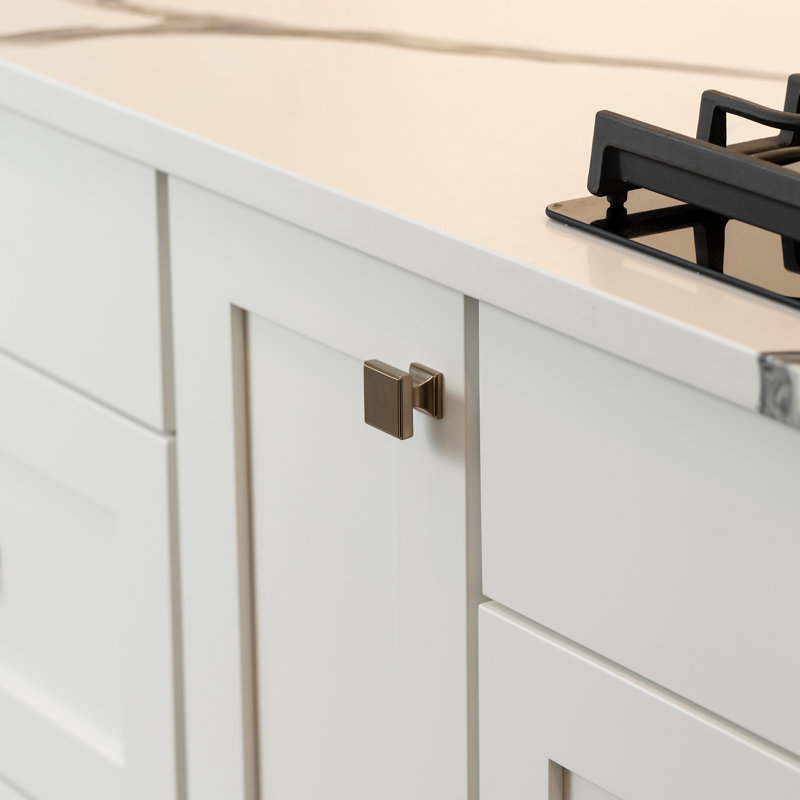 Brownstone Collection Square Knob - Cabinet Knob - Transitional Hardware for Drawers & Cabinets, 1-3/8", Champagne Bronze