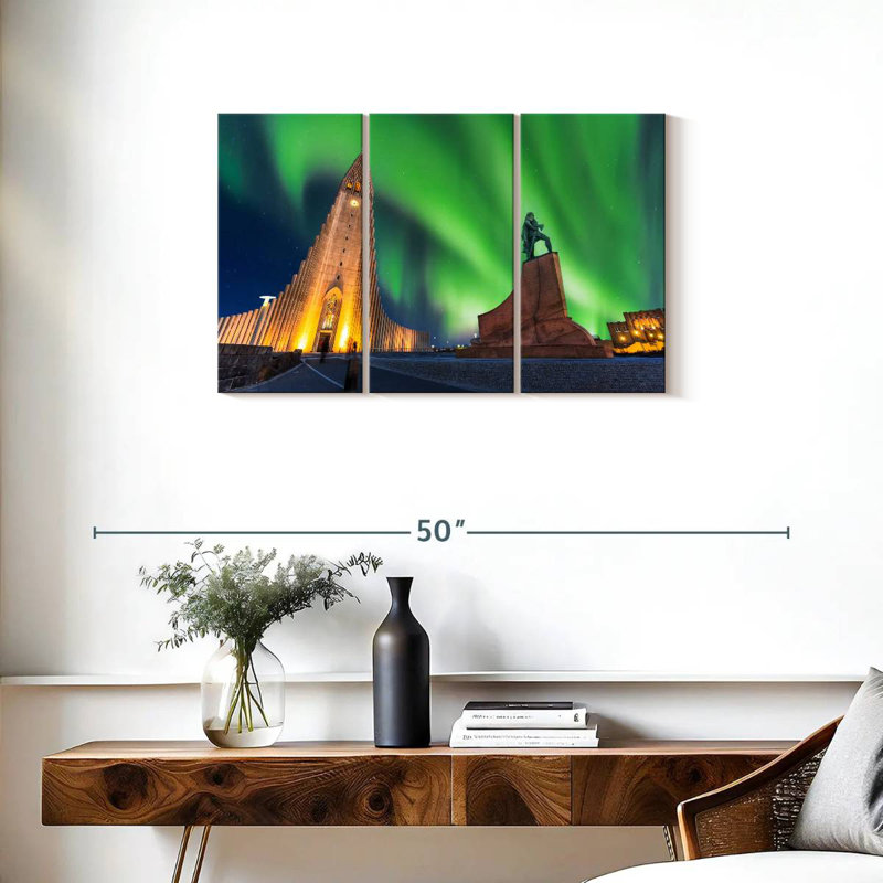 Hallgrimskirkja Aurora, H 20 po x l 33 po