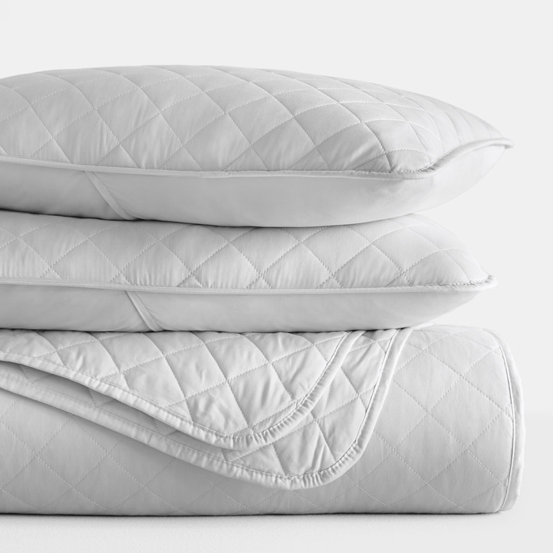 Light Gray Twin Microfiber Reversible Quilt Set