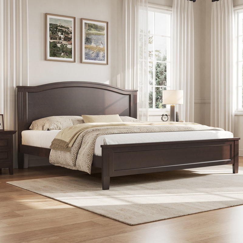 Grand lit plateforme avec tête de lit, pieds de support en lattes de bois, lit plateforme espresso robuste, Grand lit