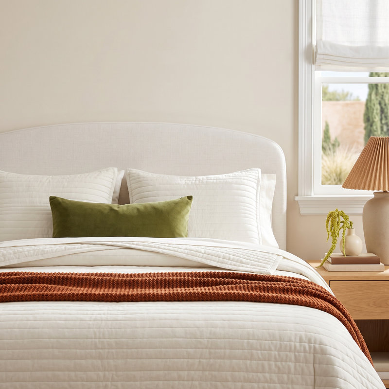 Miles Coverlet, White, Full/Queen Quilt