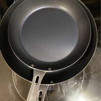 Viking Blue Carbon Steel 12-Inch Wok/Chef's Pan – Domaci